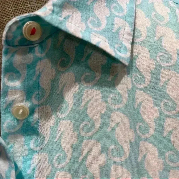 Talbots Petite Sea horse print button front shirt seaside vacation beach - Picture 9 of 9